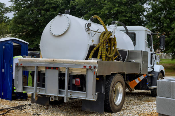 Best High-end porta potty rental  in Litchfield, IL